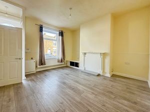 Lounge- click for photo gallery